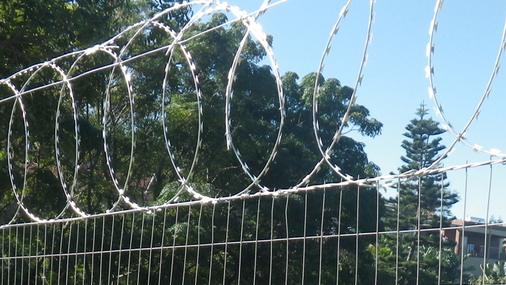Electric Fencing and Razor Wire fencing Installers in Durban - Gate and Fence Durban